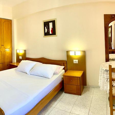 Vila Yasmin 38 Саранде Екстериор снимка